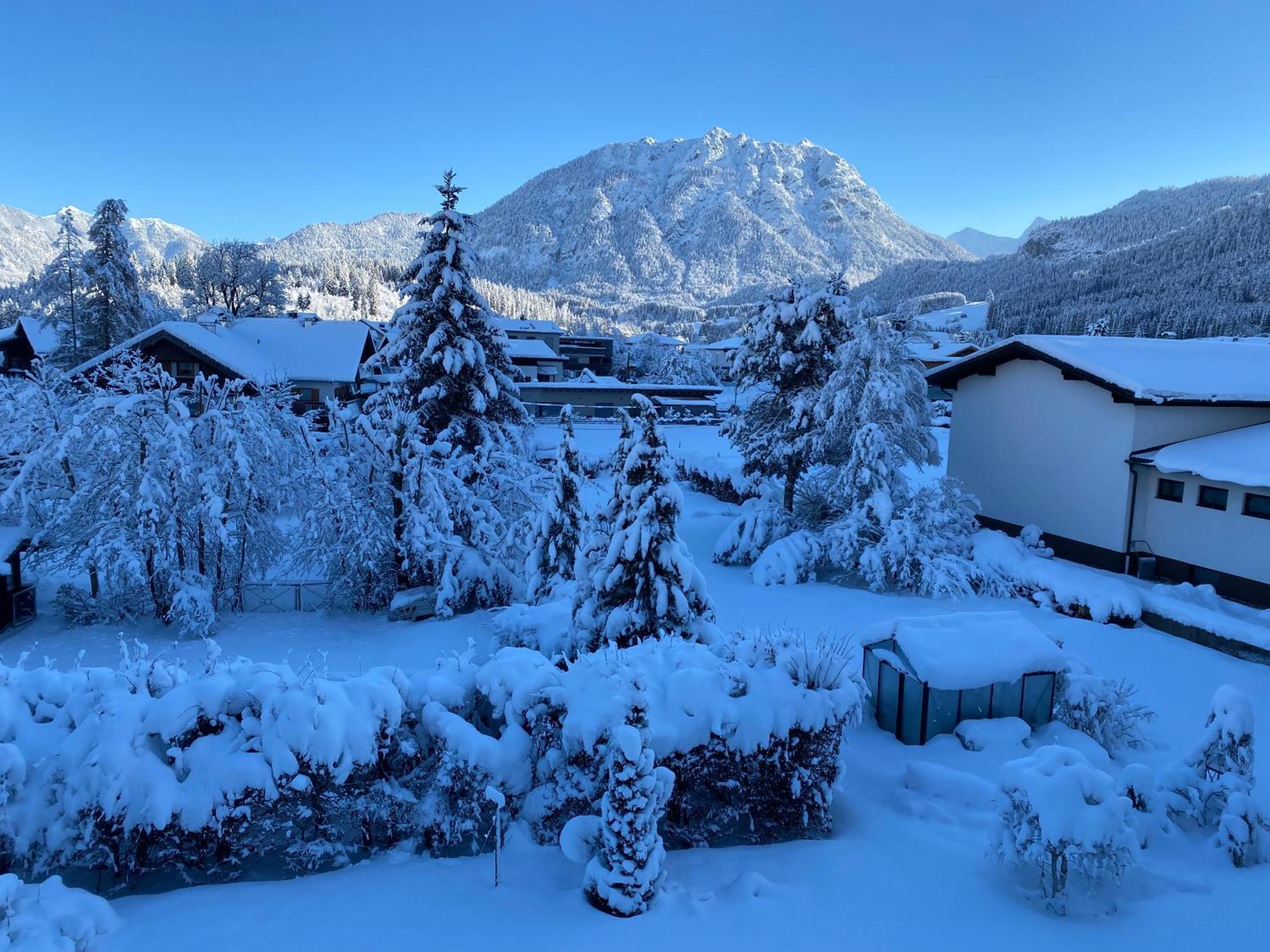 Apartmán Irmis Garden Ehenbichl Exteriér fotografie